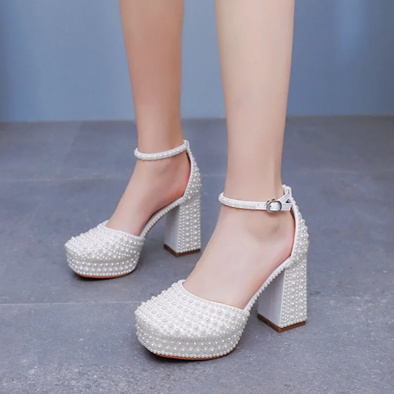 9 سنتيمتر أعلى جودة المرأة الراقية مضخات بلينغ اليد مطرز سميكة جولة تو الصنادل المرأة عالية الكعب أحذية منصة مقاوم للماء