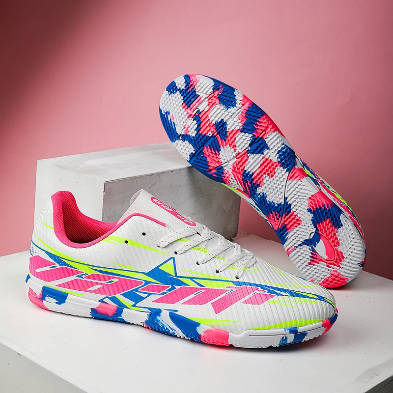 New Men Soccer Shoes Match Sneakers Training Shoes Professional Football Boots Sport Grass Outdoor Non-Slip Ultralight Unisex