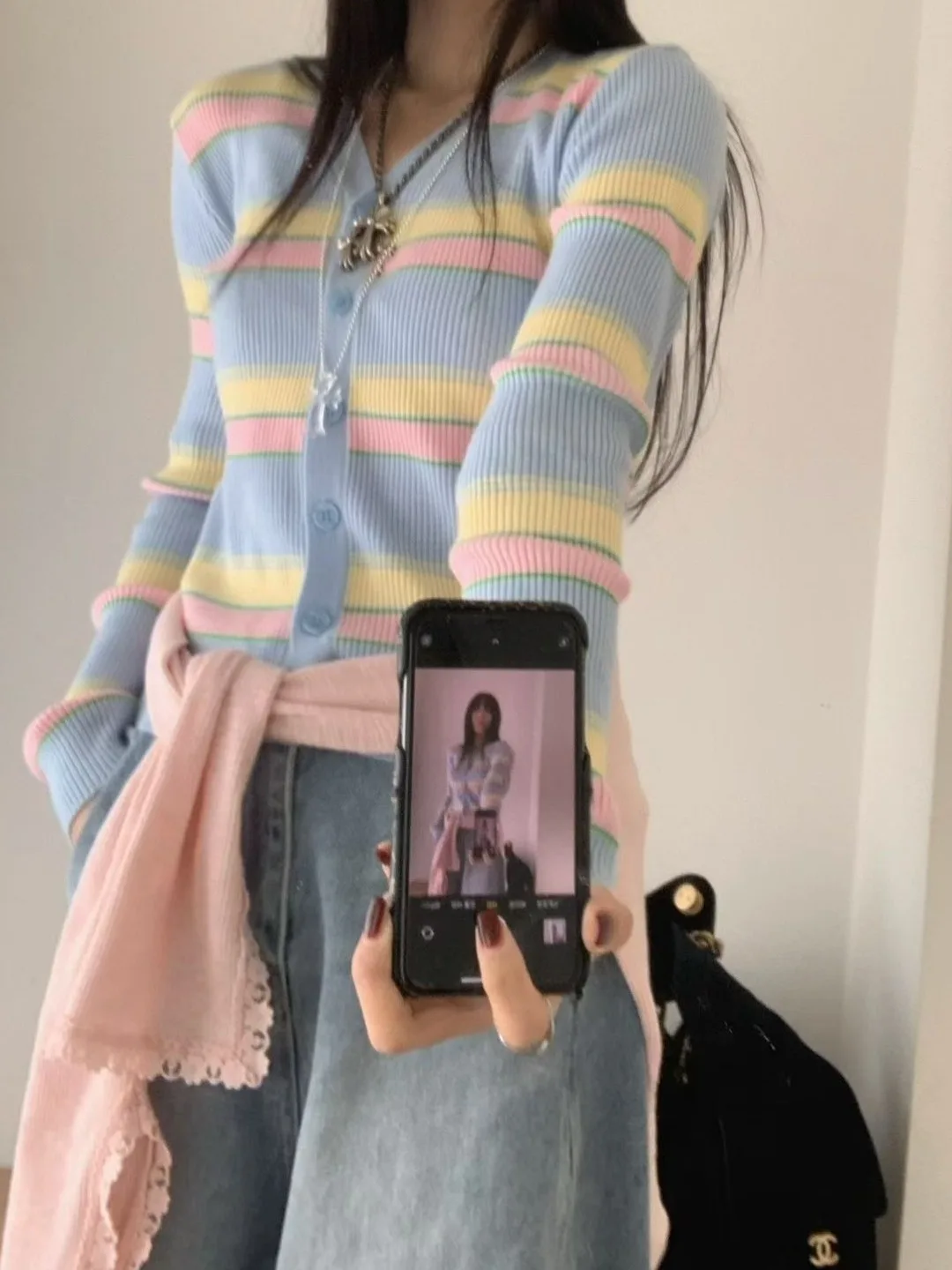 

Модный вязаный кардиган в полоску с V-образным вырезом, приталенный, базовый слой, женский, весенний, новый, в корейском стиле, длинный рукав, полиэстер