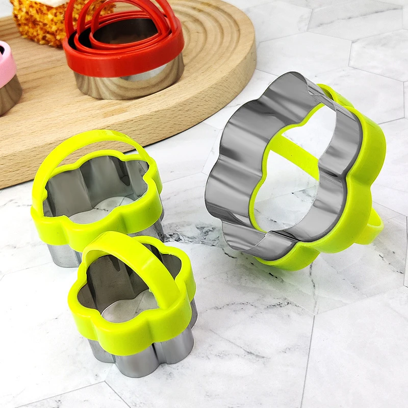 3PCS Stainless Steel Cookie Cutter With Plastic Handle Flower Heart Five-Pointed Star Shaped Baking Fondant Decoration Cake Mold