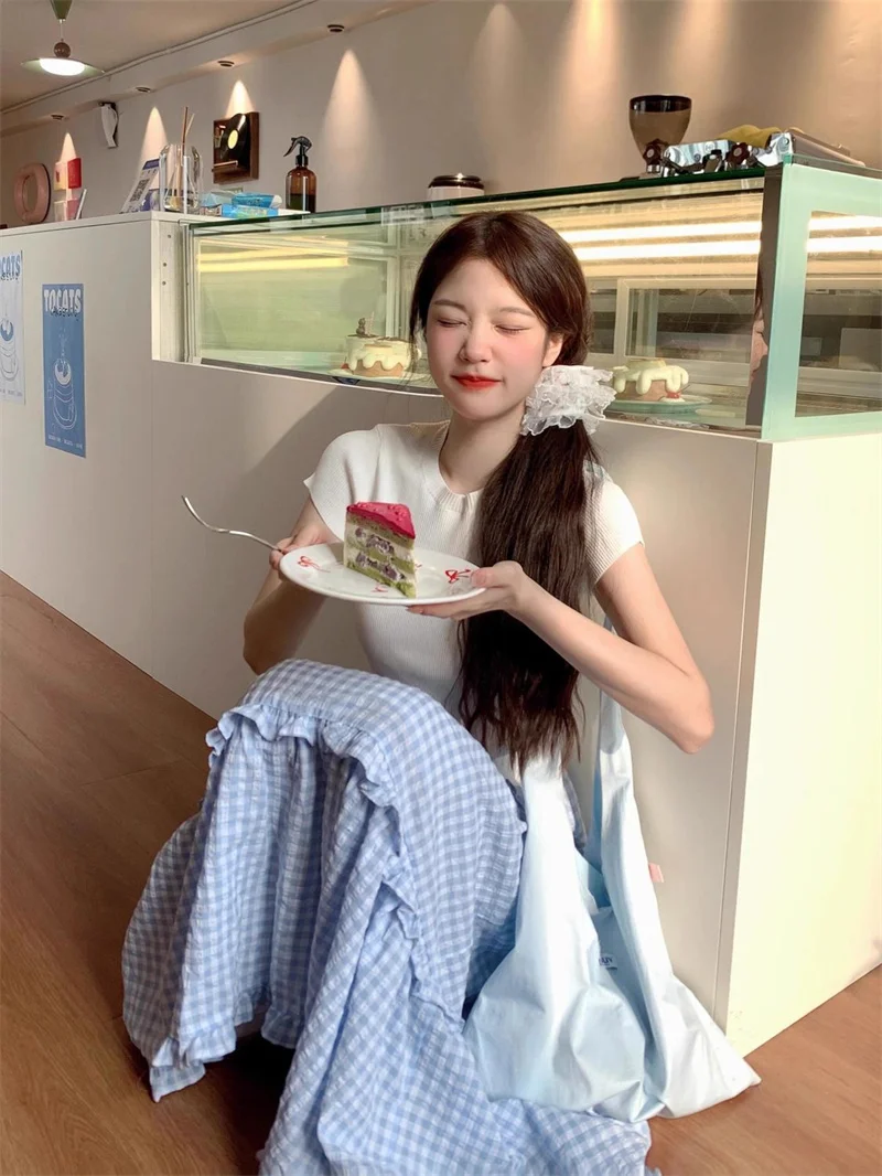 2025 Duży rozmiar damski letni nowy przedmiot, gruba mm francuska słodka koronkowa spódnica w kratę z temperamentem, długa spódnica z wysokim stanem dla kobiet