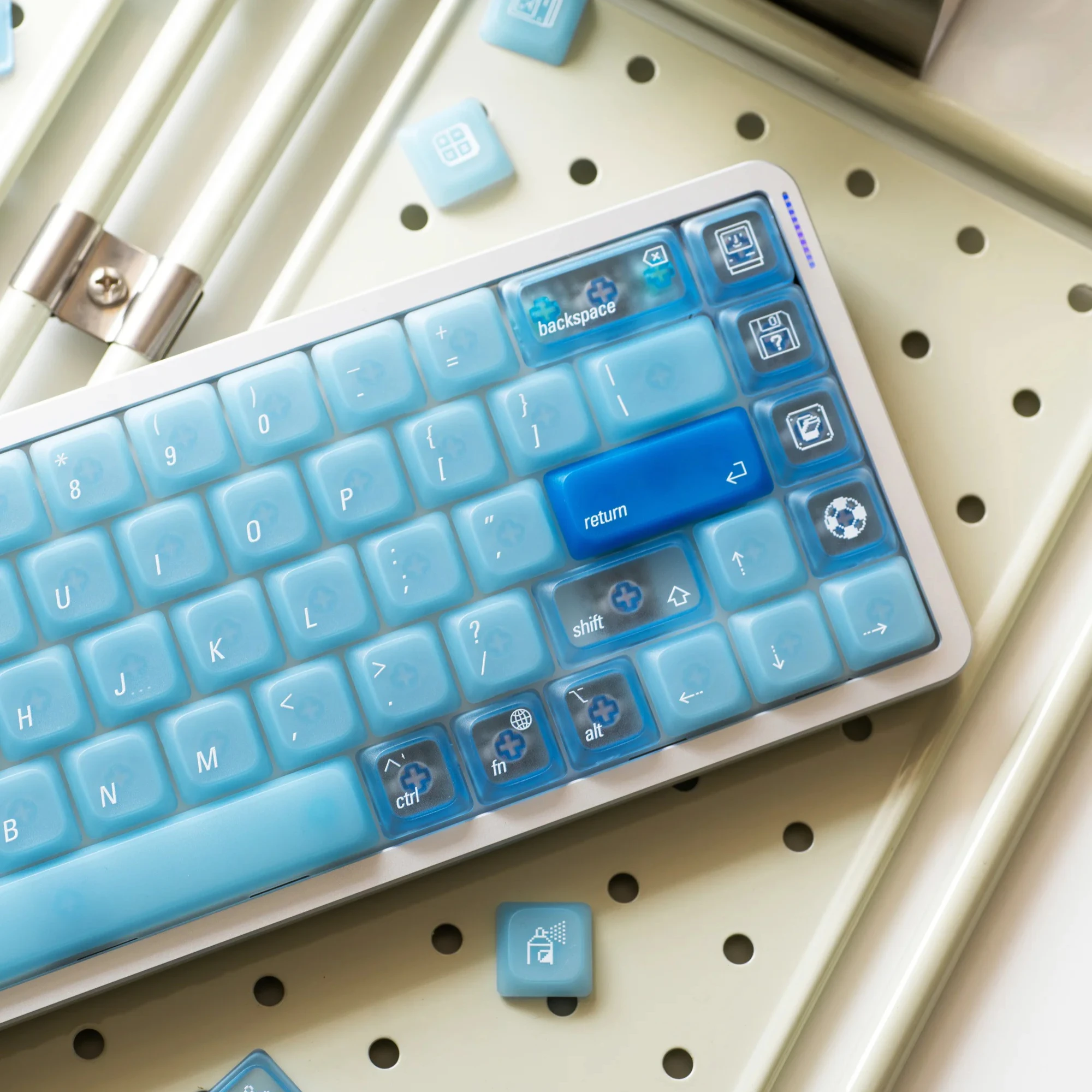 Lelelab Ocean Blue Low Profile Keycaps Set Blue Foggy PC Keyboard Caps Custom Keycaps for Mechanical Keyboard Accessories MX view 3