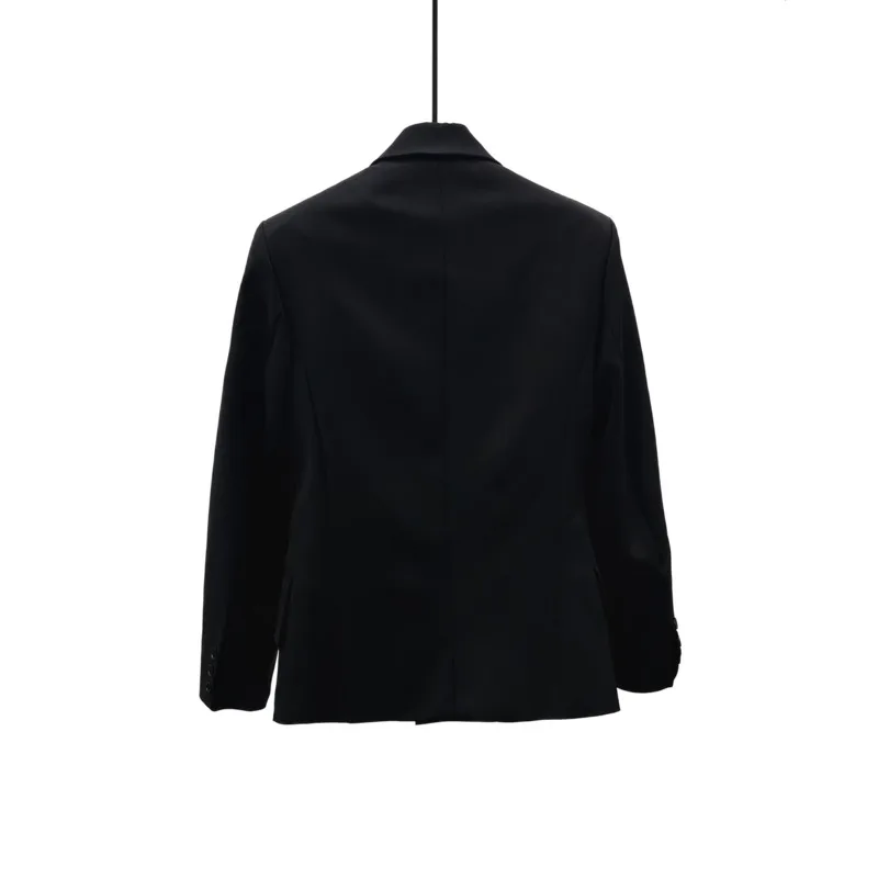 WVGA Spring Autumn New Men Stylish Long Sleeve Blazer Metal Rivets Shoulder Pads Trendy Casual Niche Loose-fit Jacket Ins W26146