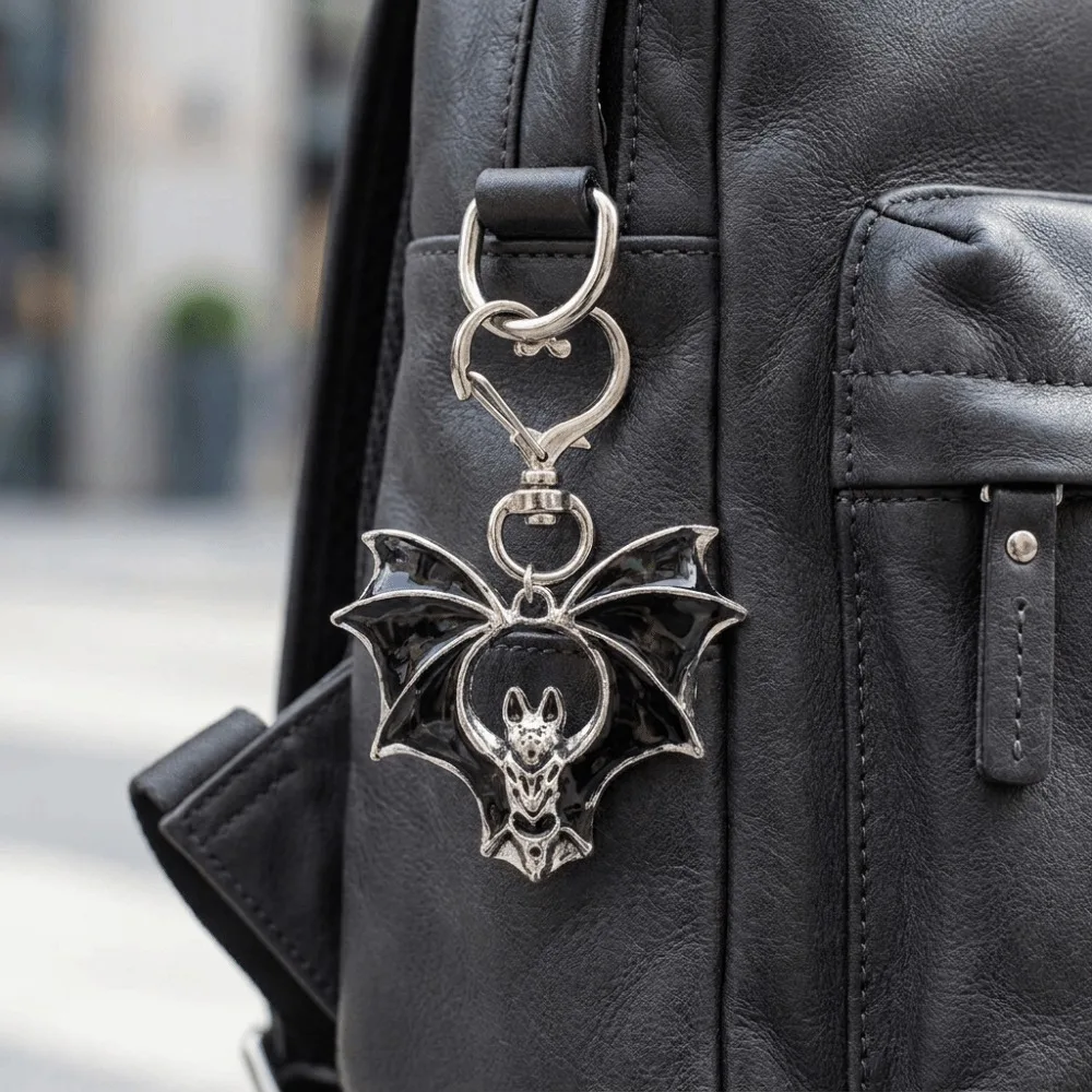 Dark Aesthetic Alloy Halloween Bat Keychain Enamel Black Bag Charm Lightweight Heart Shaped Gothic Key Ring For Women