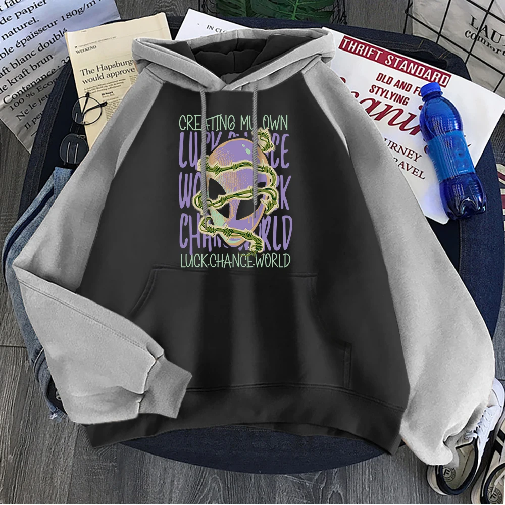 Street Male Hoodie Branches Wrapped Around The Heads Of Aliens Print Sweatshirt Warm Comfortable Pullover Loose Splicing Clothes