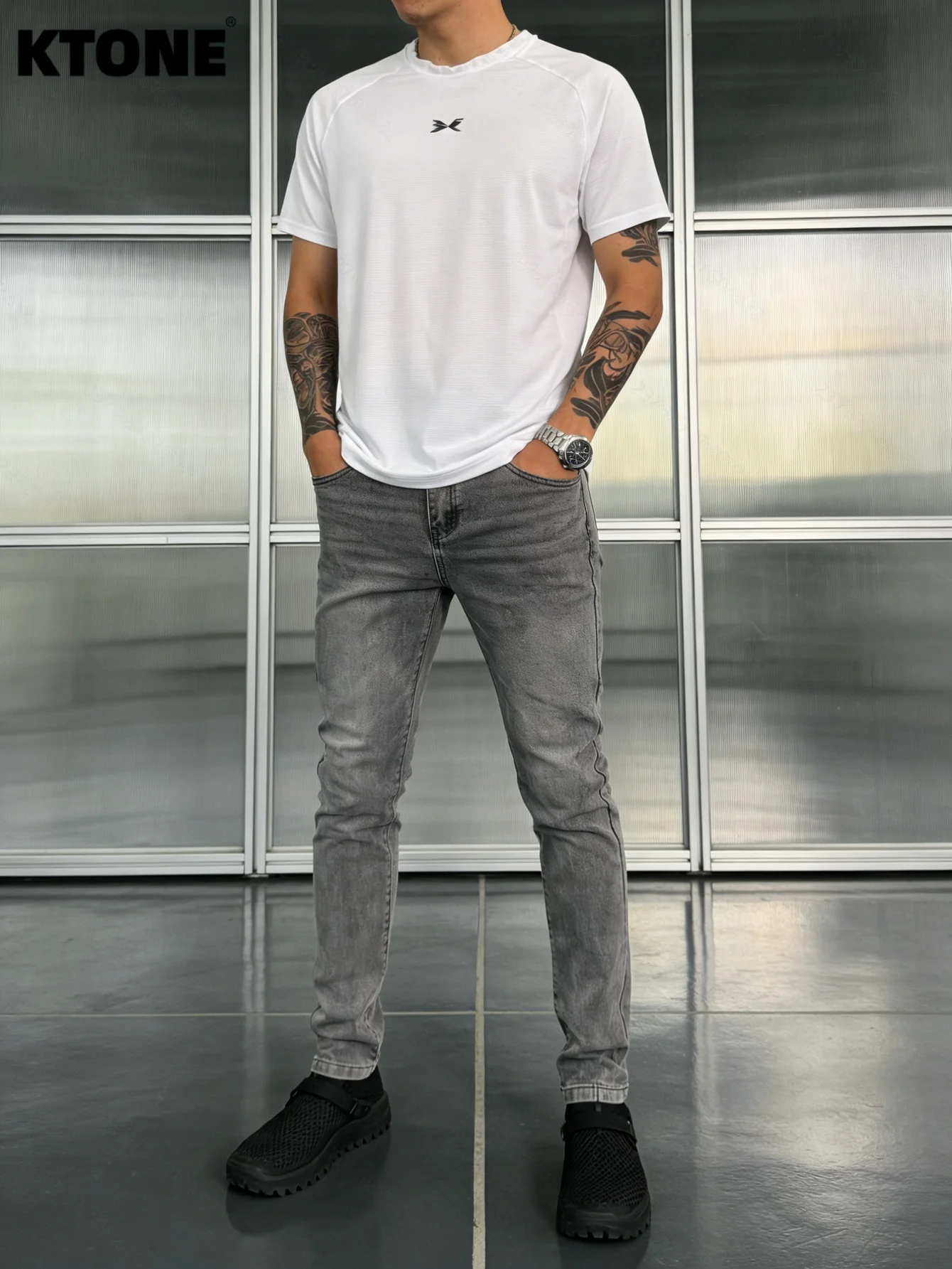 

Light Retro Gray Slim Jeans For Man Y2K For Dating Drip Style Trousers No accessories or belts included