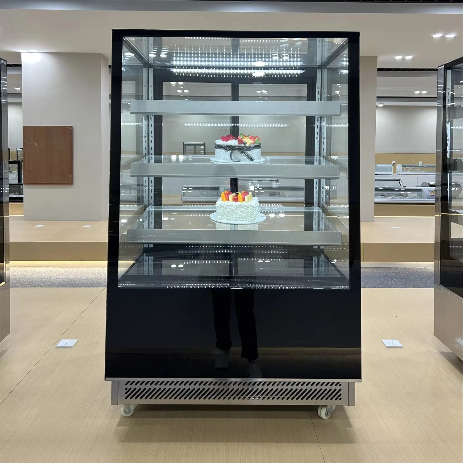 Wholesale 500L Cake Shop Stainless Steel Display Fridge Sliding Glass Door Electric Powered Compressor Refrigerator Equipment