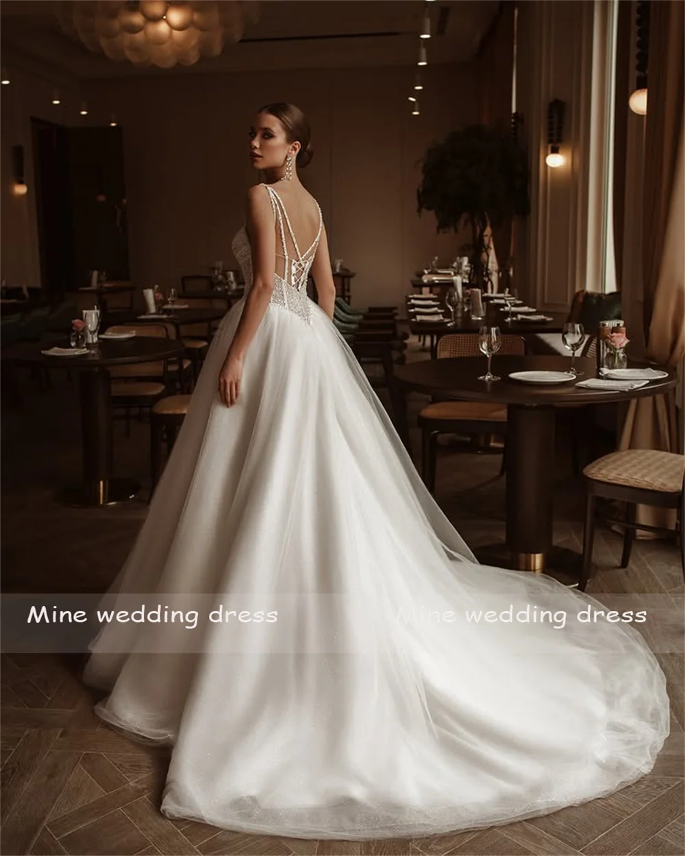 Customized Strapless Sleeveless Lace Top Glitter Skirt Bride Gown A-Line Wedding Gown Backless Lace Up robe de mariée