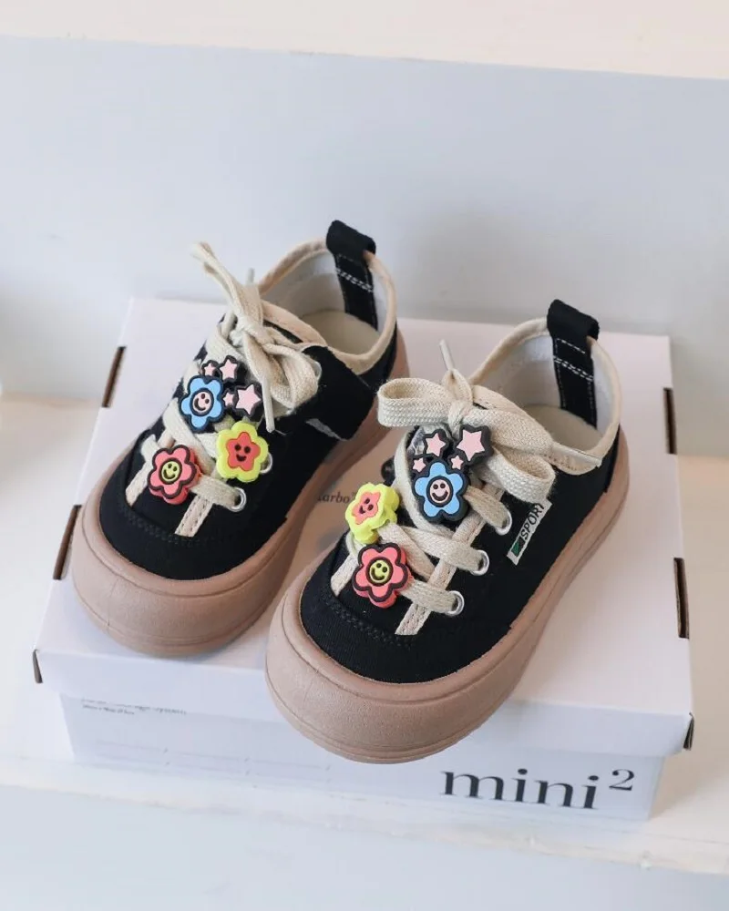 

Children's Canvas Shoes Autumn New Kindergarten Indoor Shoes For Boys Girls Soft Sole Children's Shoes Board Shoes Casual Shoes