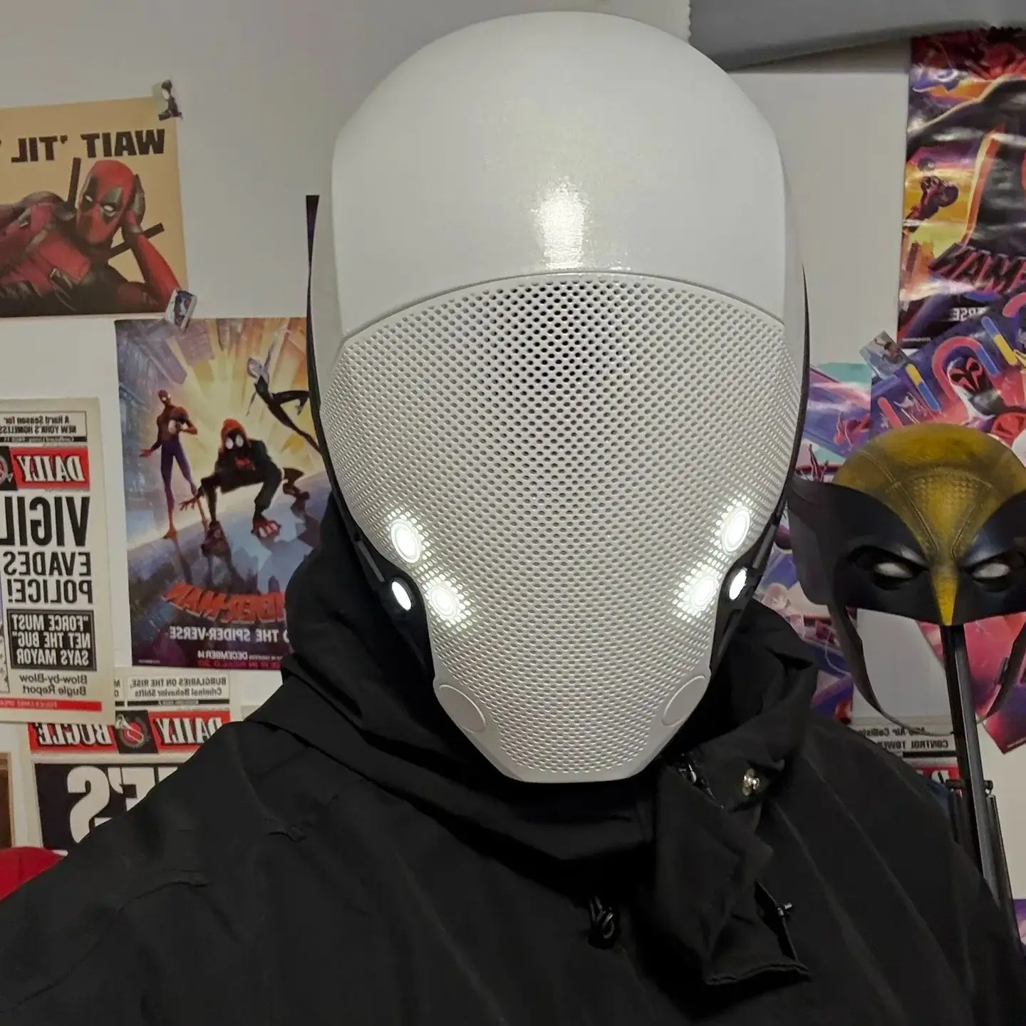 Thunderbolts Ghost Helmet John Morley Máscara de juego de rol Fotopolimerización 3D Impresión de resina hecha a mano, máscara de luces de doble cara