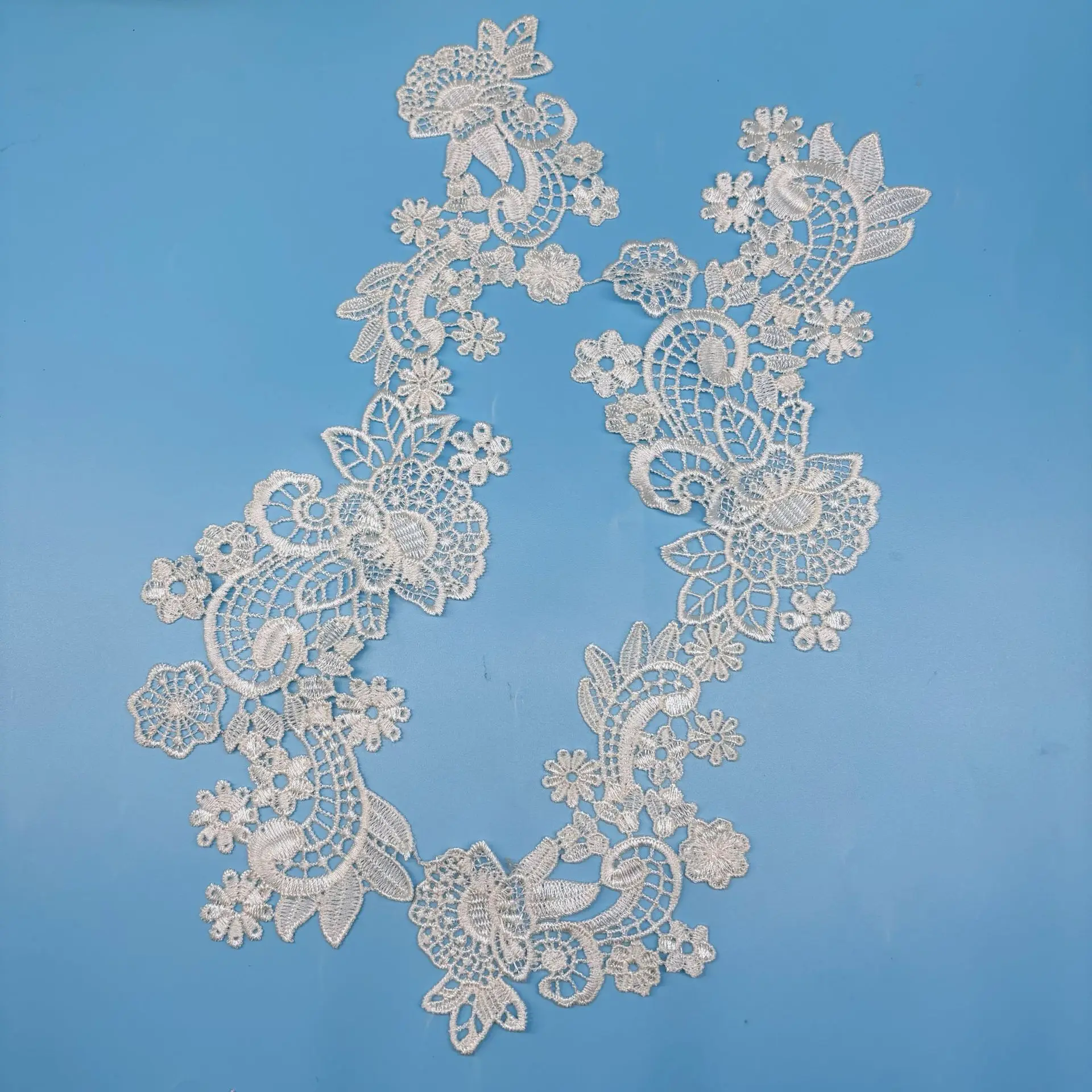 5 Pairs Ivory Water soluble lace embroidery flower patches hollow fabric patches flower DIY clothing accessories