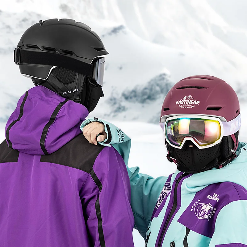 Eastinear Professional Ski Helmets for Men and Women, Single and Double Boards, Warm and Anti-collision Outdoor Ski Equipment