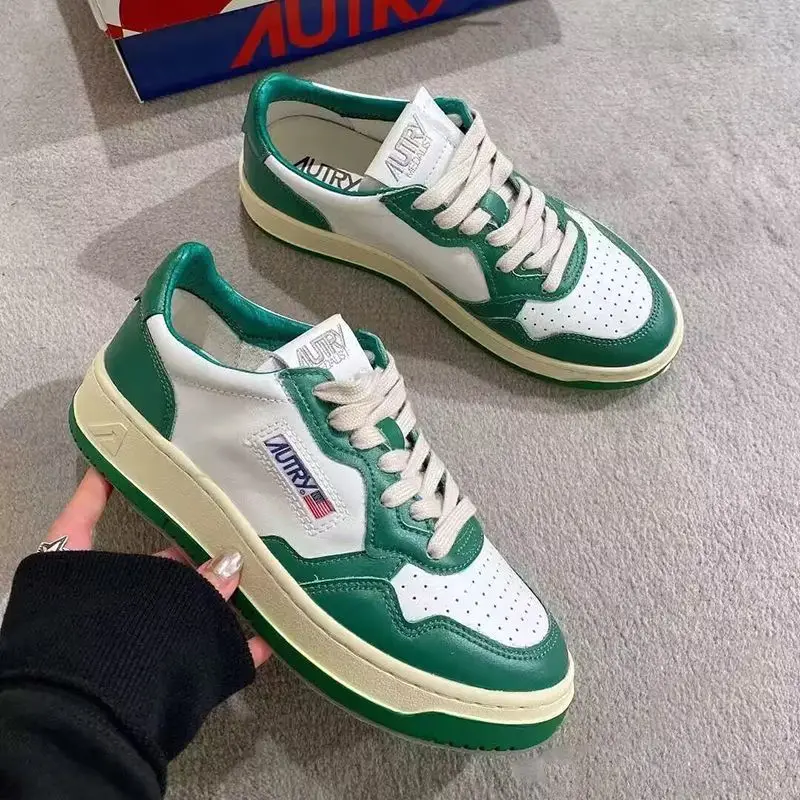 

2026 NEW AUTRY MEDALIST Men Women Shoes Casual Sneakers Skateboard Shoes Fashion Breathable Running Shoes