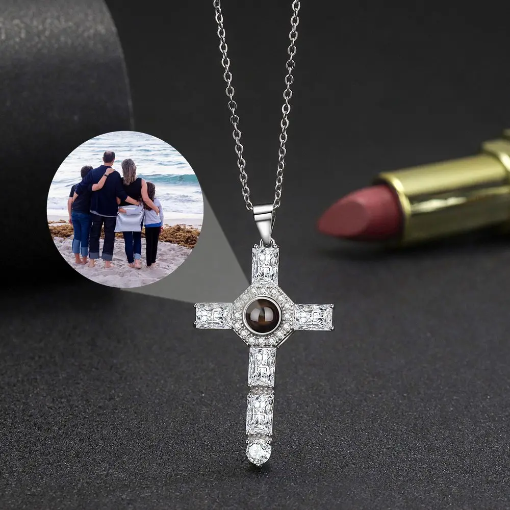 

Customized Picture Projection Photo Necklaces for Women Cross Pendant Family Personalized Anniversary Gift Jewerly Rose Gift Box