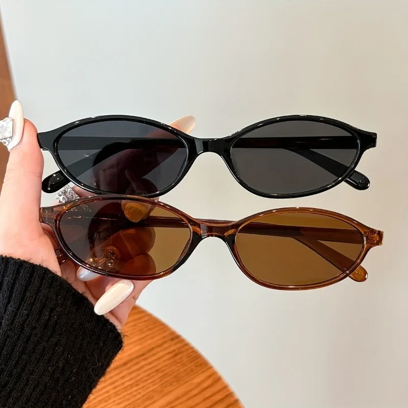 2 Stück kleine ovale Vintage-Sonnenbrillen für Damen, UV-Schutz, ideal für Outdoor, Reisen, Autofahren und den täglichen Gebrauch, perfekte Geschenke – Detail 4
