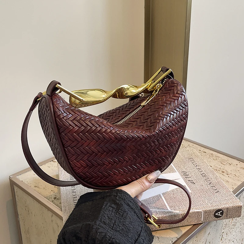 

2025 Fashion woven bag luxury designer handbag brand women tote bag lady shoulder bags PU leather handbag Clutch Bag