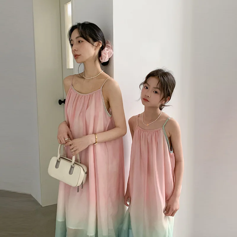 2026 Summer Mommy And Me Matching Dresses Ombre Gradient Cami Maxi Dress For Mom And Daughter Beach Vacation Wear