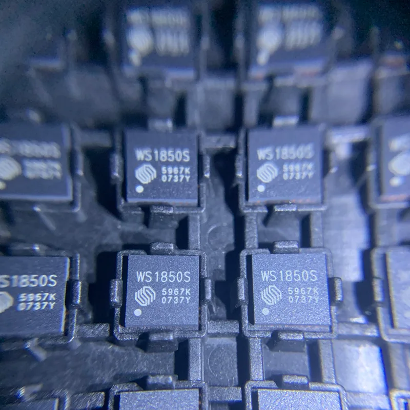 

WS1850S WS1850 wireless transceiver QFN32 read/write card chip IC chip integrated circuit