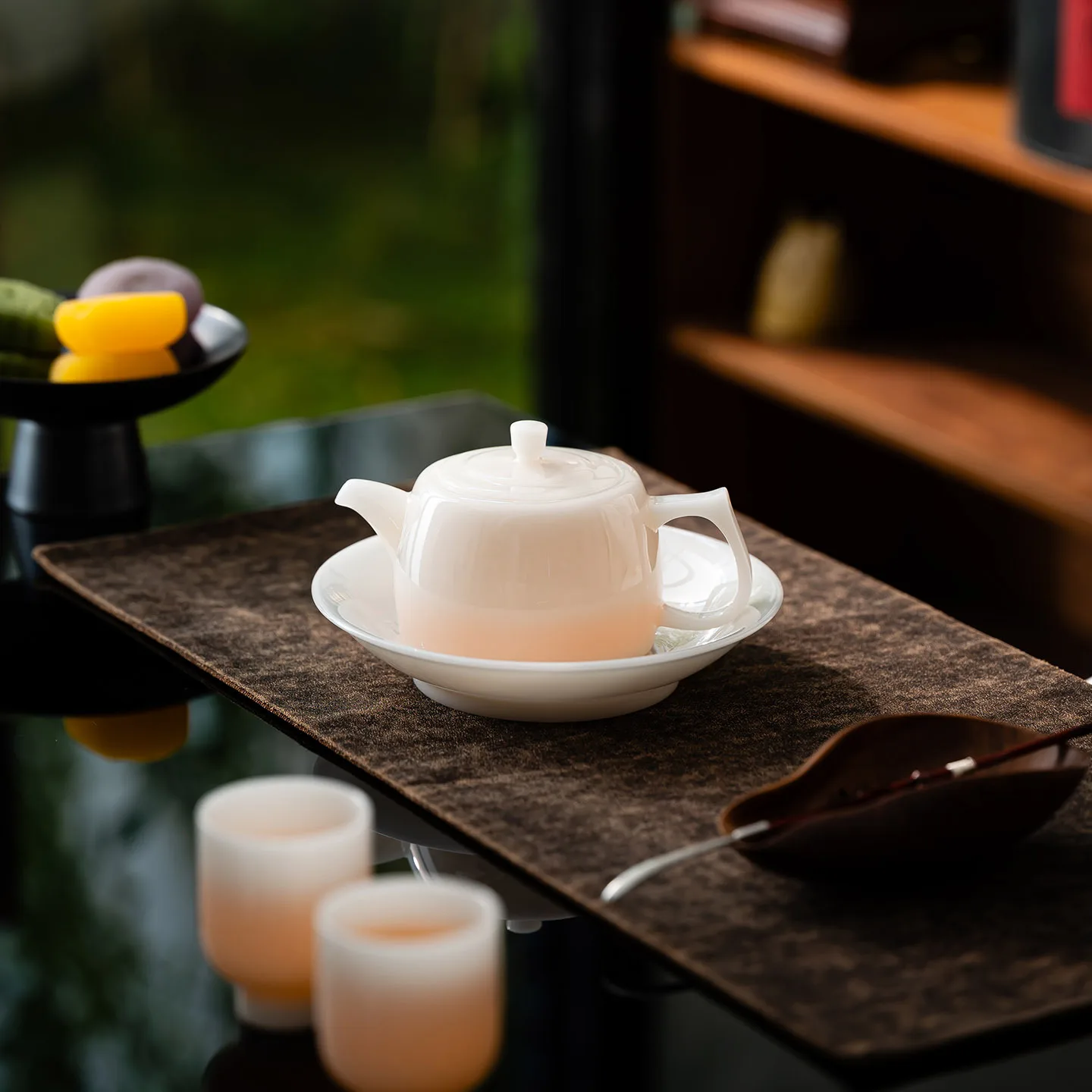 Ice White Porcelain Xishi Pot Handmade Dehua Ceramic Teapot Household Kung Fu Tea Set Single Pot Suet Jade Texture Tea Ceremony