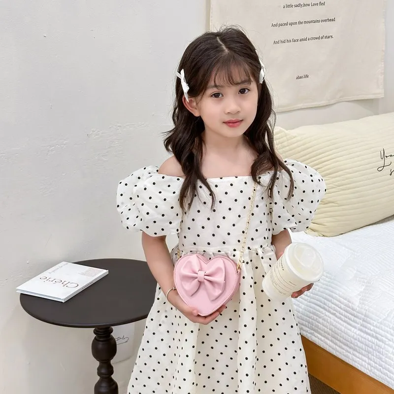 

Sweet Bow Children Crossbody Bags Fashionable Chain Children Chest Bag Purse and Handbags Designer Bag Mother Kids Bag for Girl