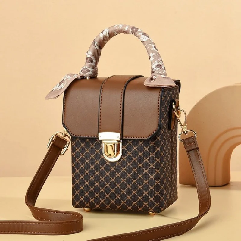 

Casual Simple Vintage Ladies Messenger Bag High End Leather Classic Elegant Trendy Design Women Tote Bag