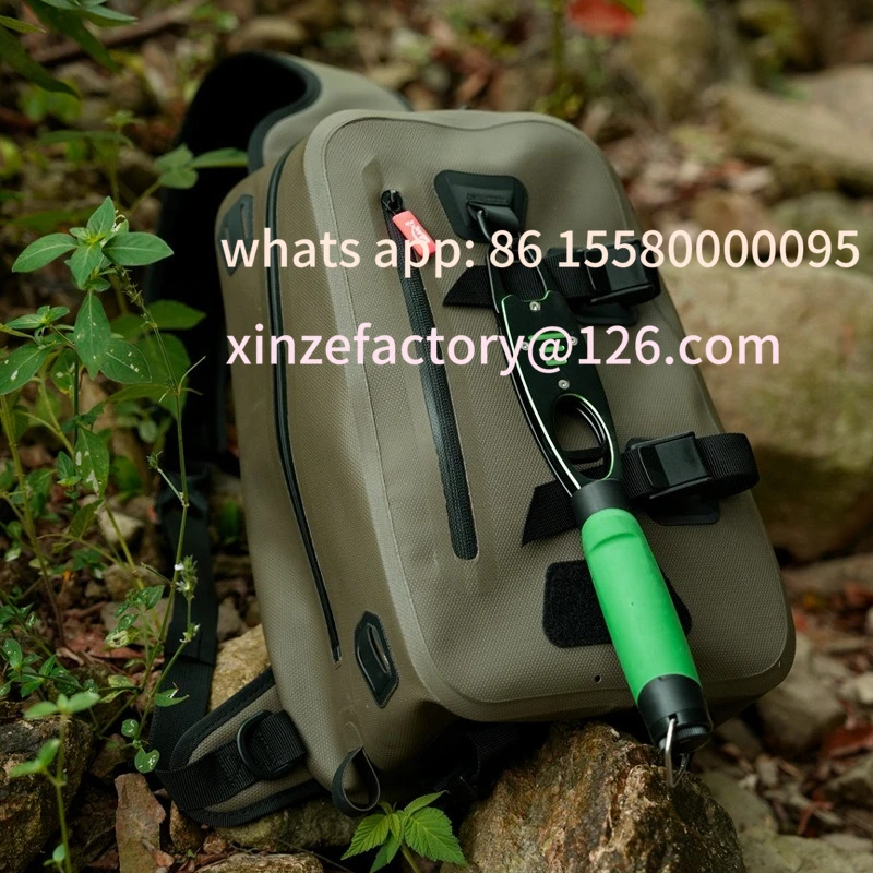 

Customizable Waterproof Bag Large Capacity Crossbody Shoulder