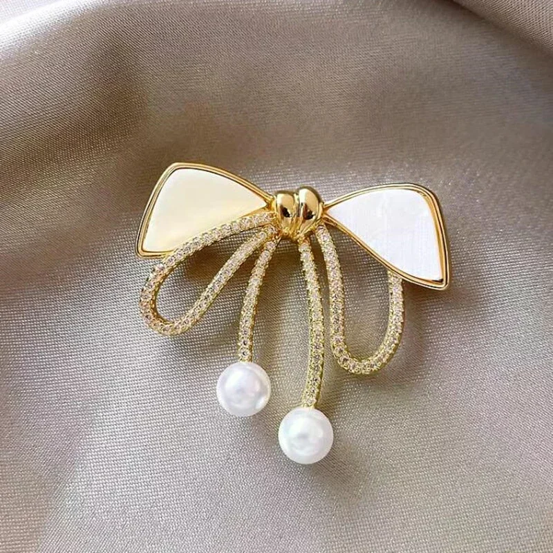 Fashion Flash Drill Bow Brooches Women Clothing Jewelry Party Accessories Gifts