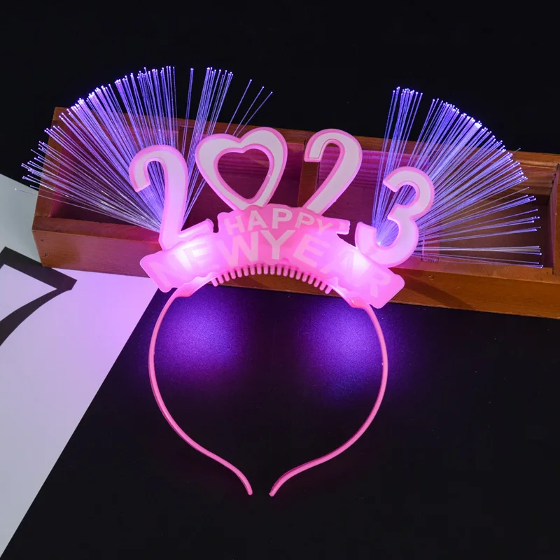 20pcs  LED Light Up Flashing Heart Headband Tiara Crown  Happy New Years Eve Party Supplies          navidad  Halloween