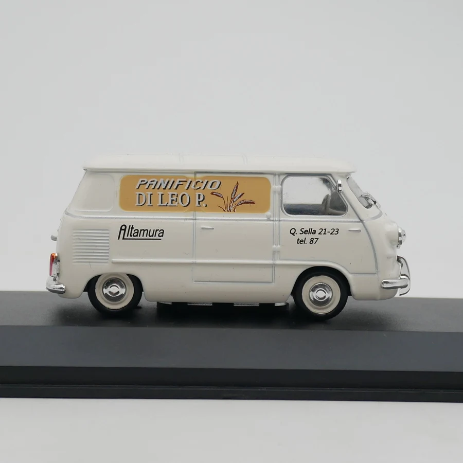 Ixo 1:43 FIAT 600 FURGONE PANIFICIO DI LEO  1961 Diecast Car Metal Toy Model