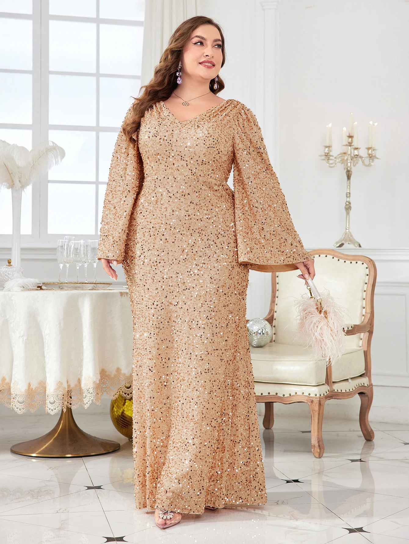 Unithorse Plus Size Women\'s V-neck Sequin Long Sleeve Formal Evening Dress