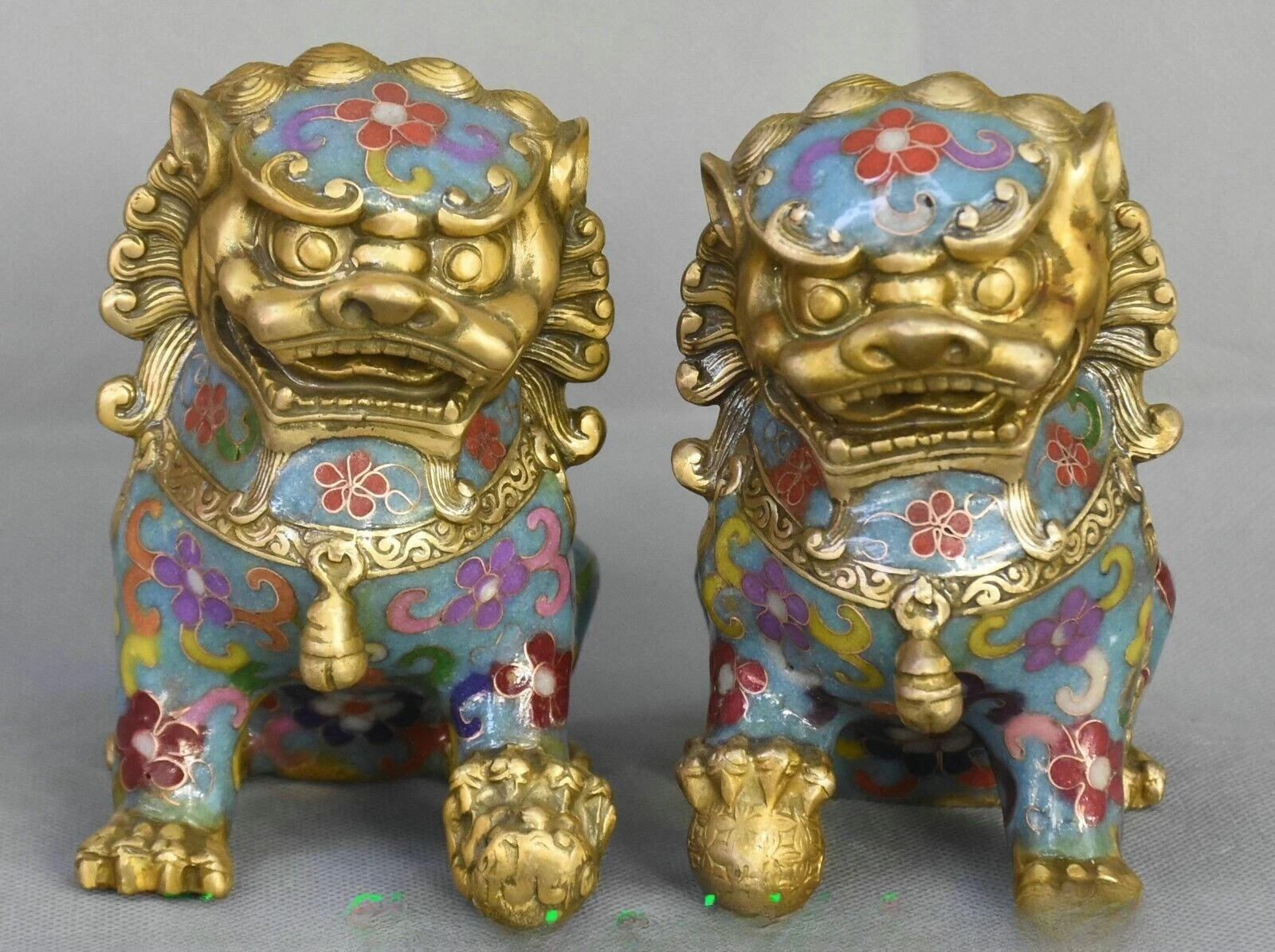 الصينية القديمة مصوغة بطريقة المينا البرونزية المذهبة فنغشوي فو فو الكلب الحرس الأسد زوج #1