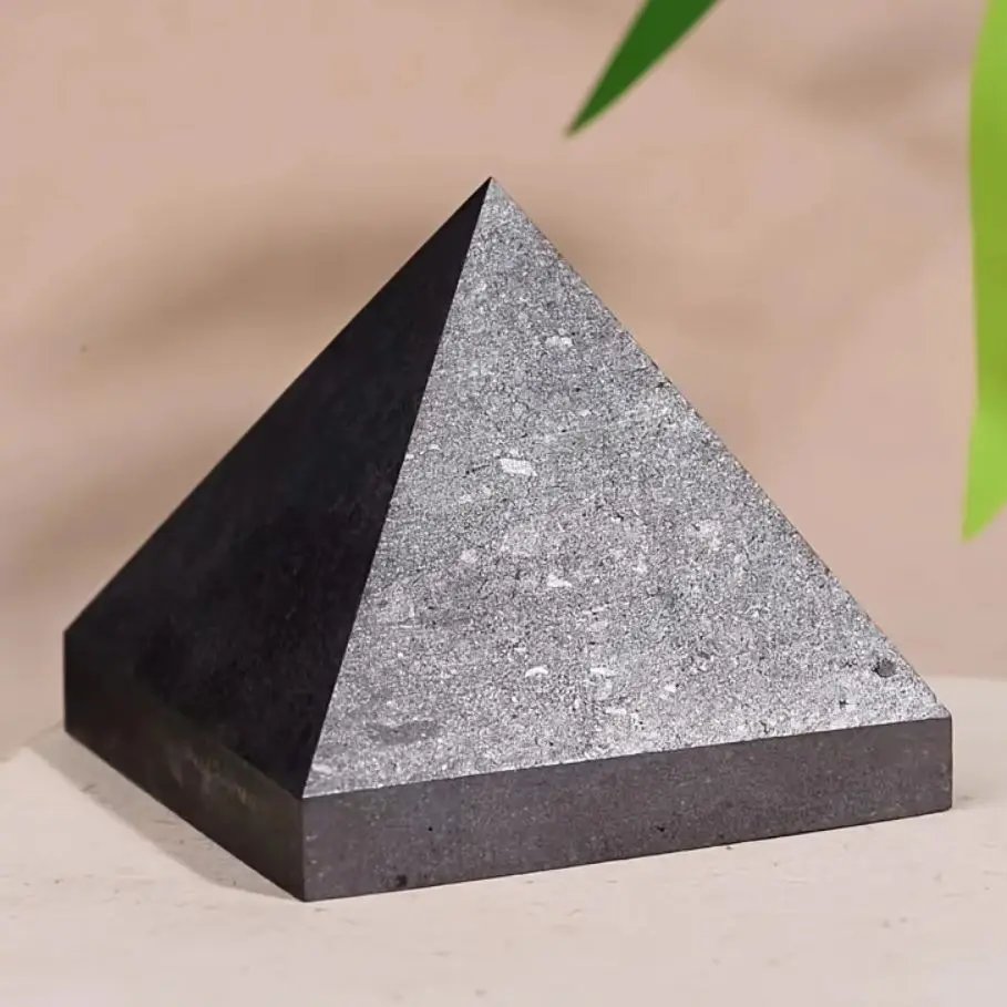 

1Pc Natural Shungite Pyramid Crystal for Meditation Healing Reiki Protection Energy Balancing Root Chakra Purification Stone