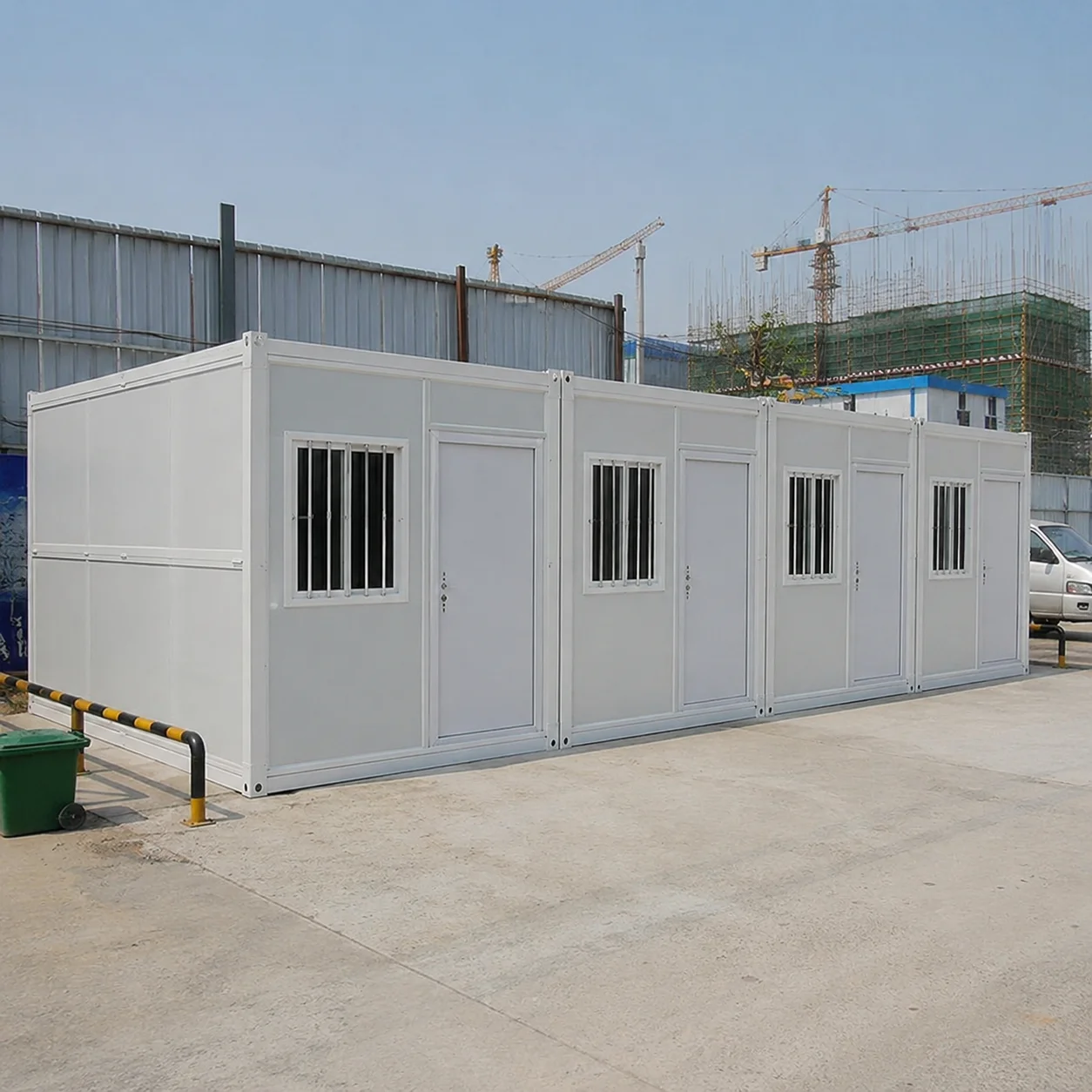 Foldable Prefabricated House 20Ft Modular House for Contractor Worker Camp Heavy Duty Steel Structure Fast Build System