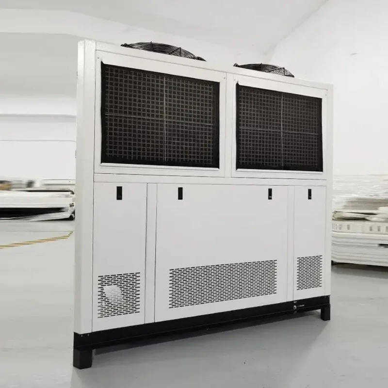 Professional  Cooling Fast Running Stable Screw Water-cooled Type Laboratory Specific Injection Molding Industry Chiller Unit