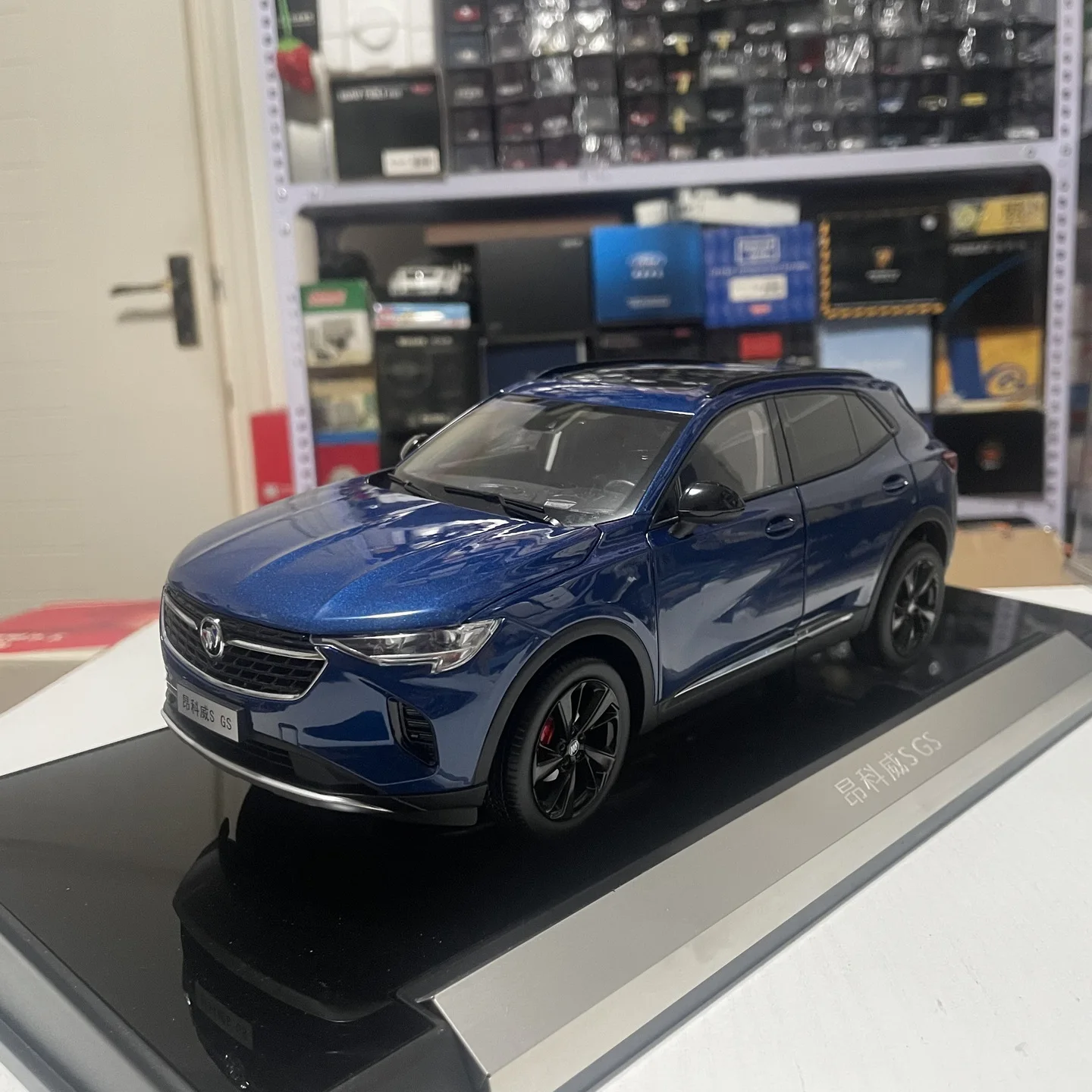 مقياس 1:18 مصنوع من خليط معدني بويك ENVISON S GS PULS 652T ألعاب سيارات نموذج كلاسيكي للحنين هدايا تذكارية للكبار عرض ثابت