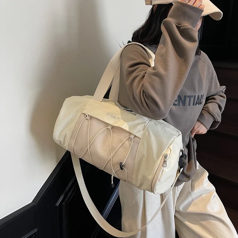 Large Capacity Personality Solid Travel Bags Durable Leisure Sport Stylish Design Shoulder Bags for Women 2025 Casual Hot Sale