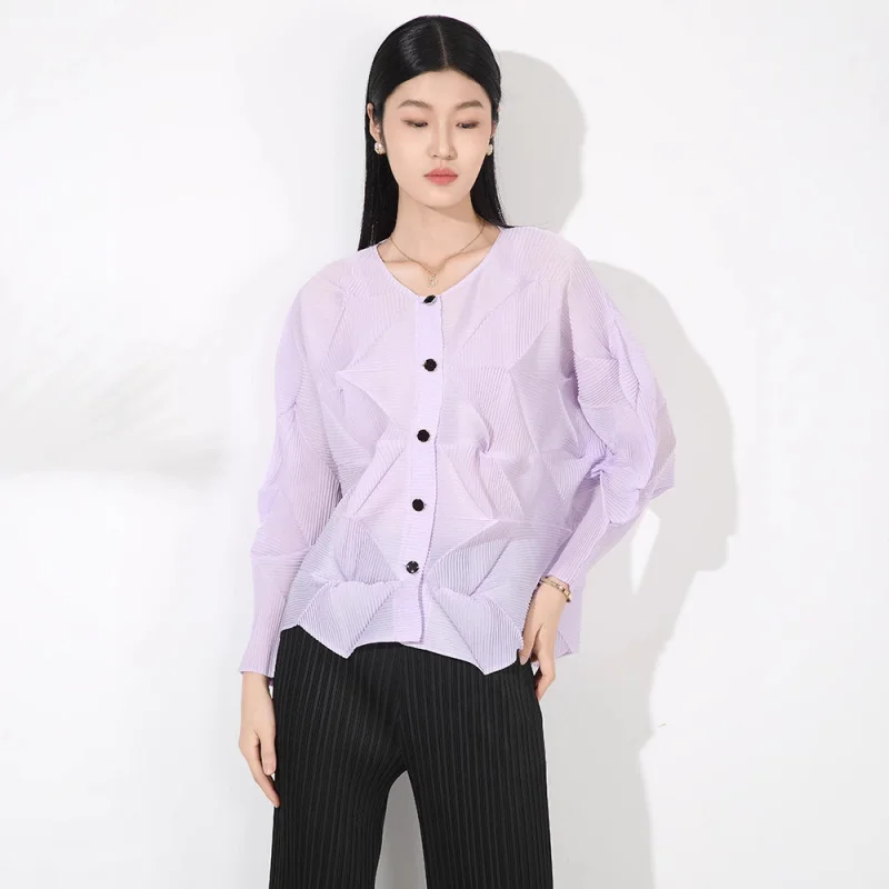 

MIYAKE Wrinkle, модный темперамент, универсальный нишевый дизайн, весенняя новая плиссированная куртка с одним сломанным бриллиантом [ 20252084 ]
