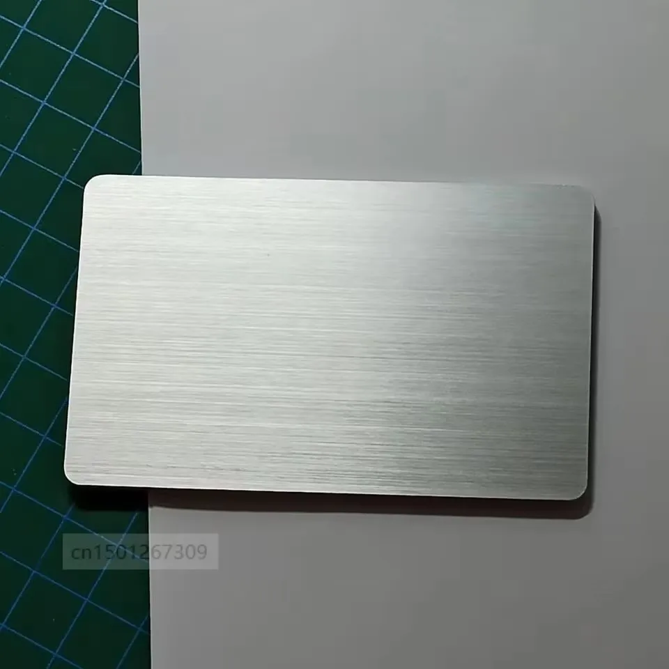 Thickness 1.5mm Anodized Matte Finish Silver Aluminum Metal Business Cards For Laser Engraving