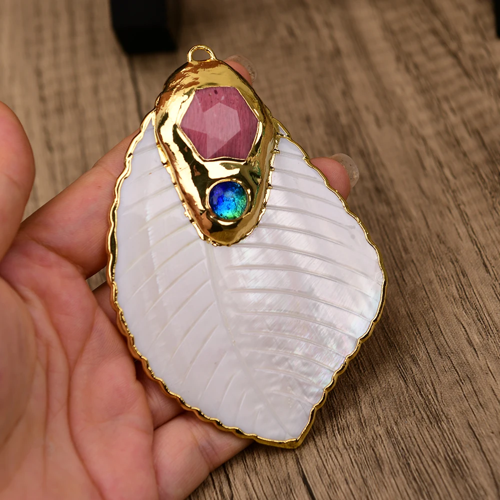 

APDGG 2 Pcs Big White Shell Blue Murano Glass Pendant Designer Gems Jewelry