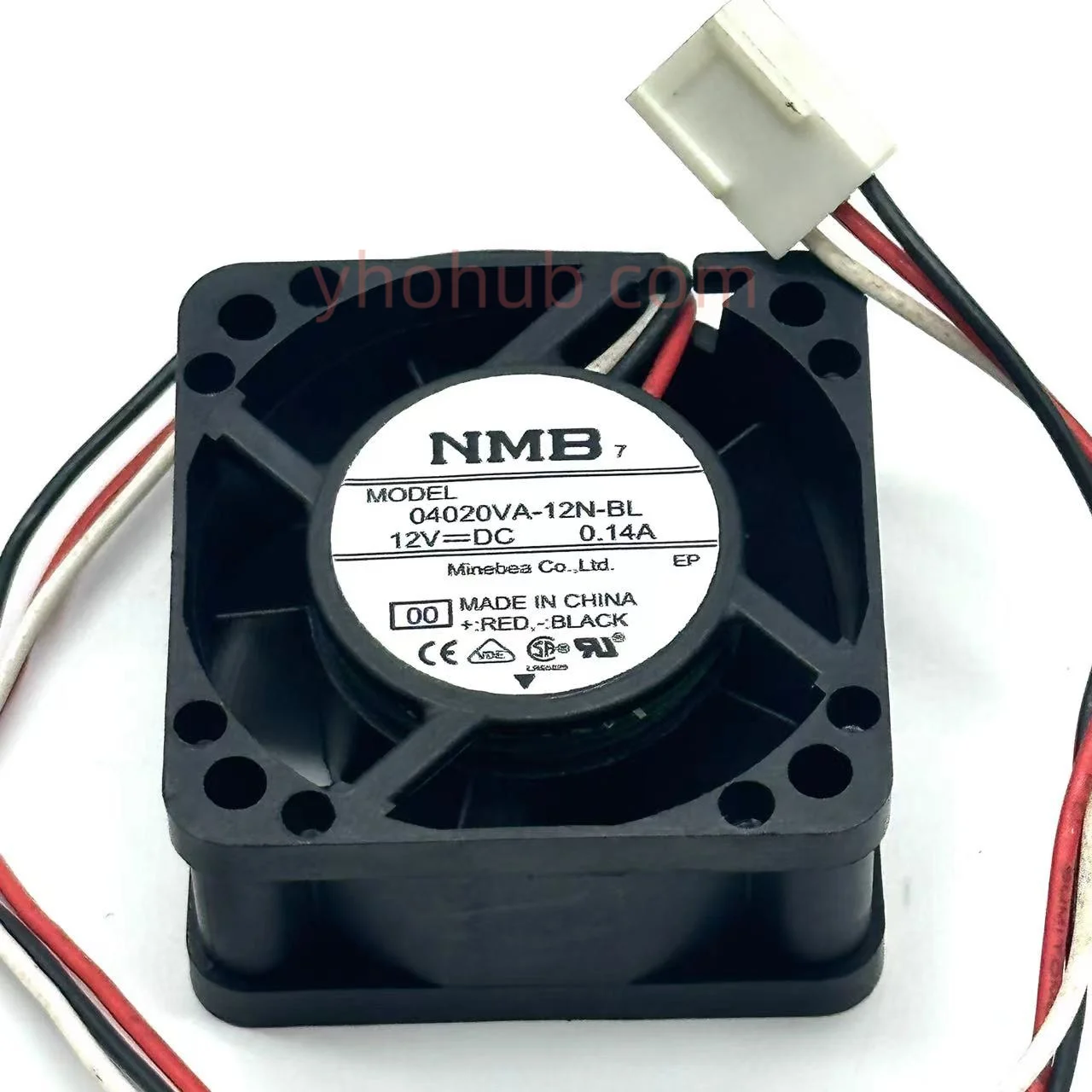 

NMB 04020VA-12N-BL DC 12V 0.14A 40x40x20mm 3-Wire Server Cooling Fan