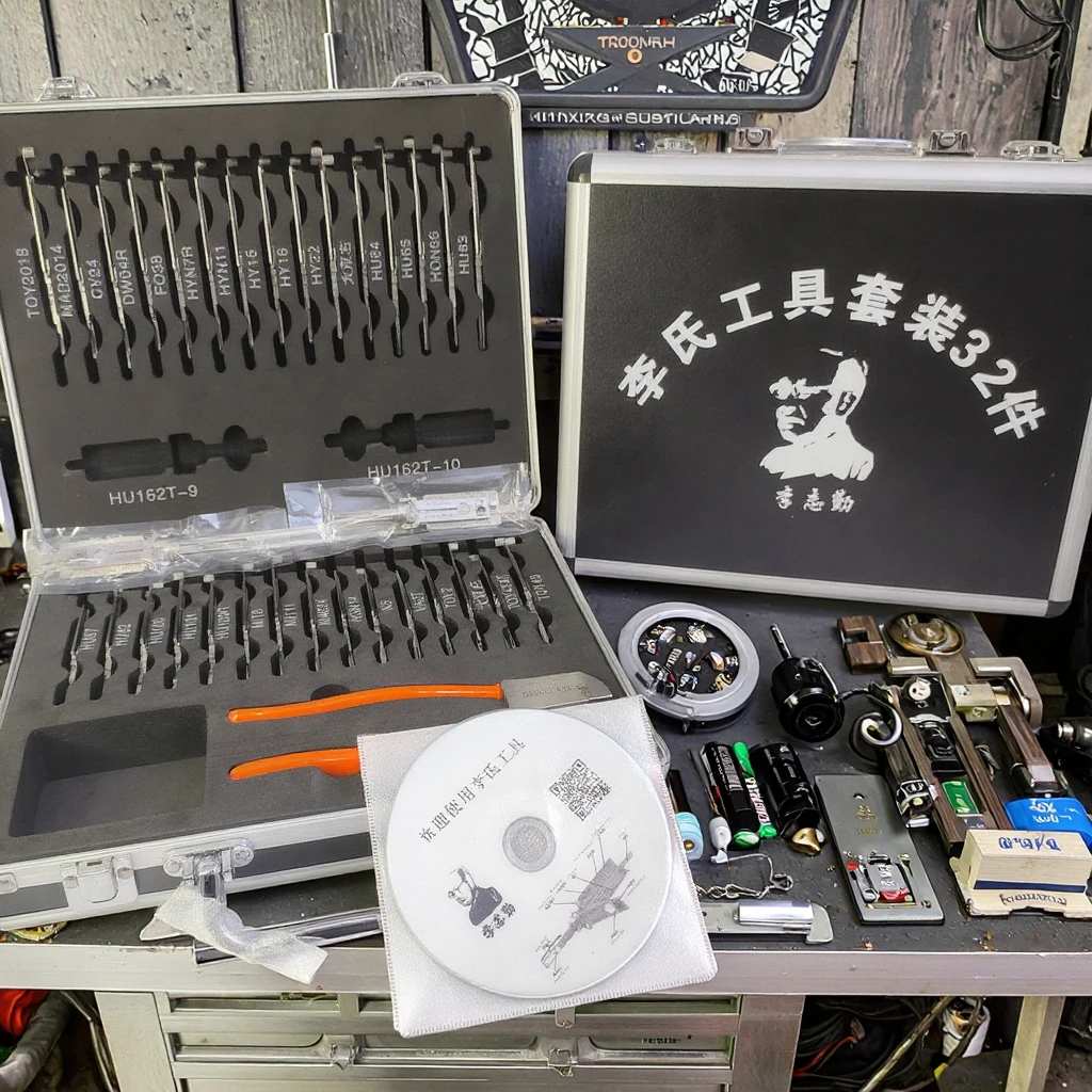 

32-in-1 Lishi Locksmith Tool Set Ganzuas Universal Lock Pick For Optimal Performance