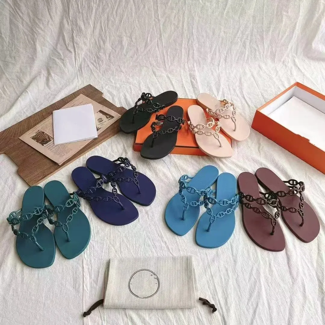 Spring Summer Women's Net Celebrity Flip-Flops Chain Non-Slip Flat Beach Slippers for Casual Wear