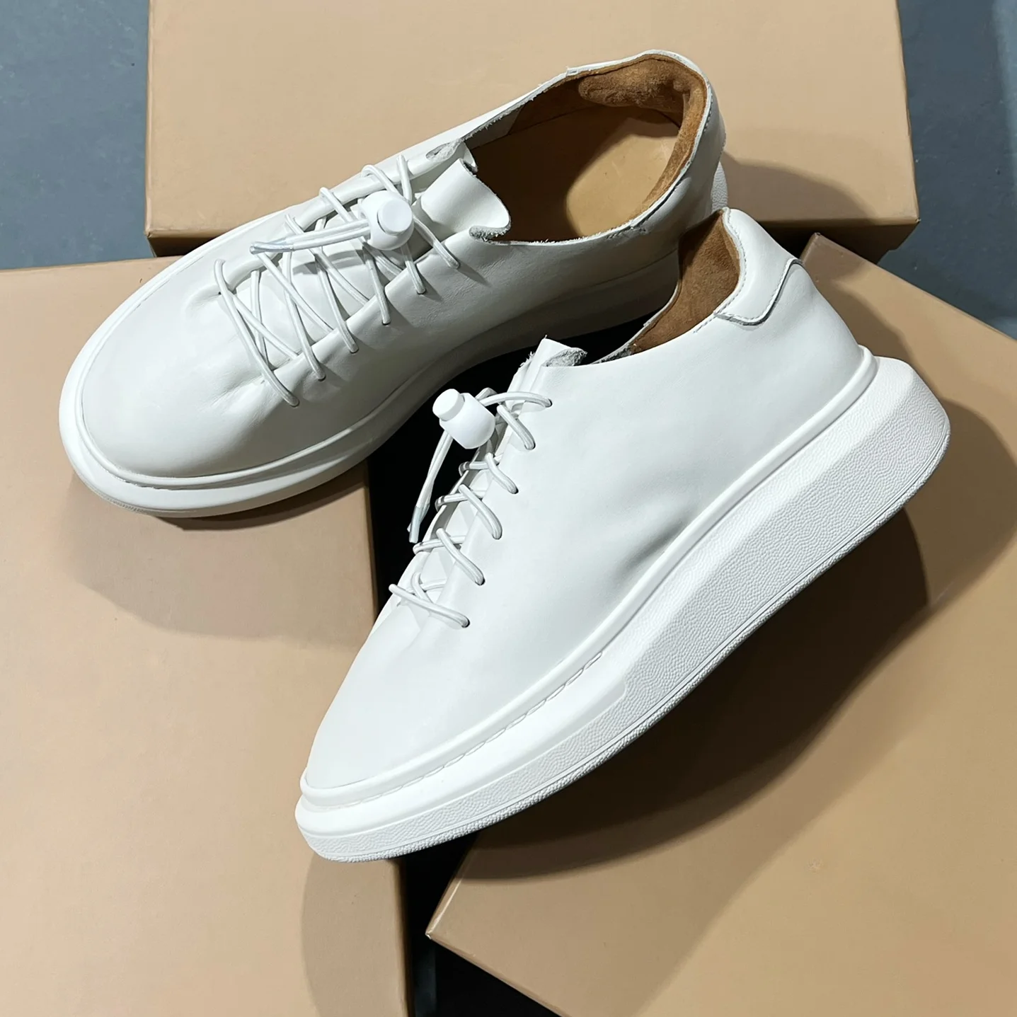 Zapatillas de deporte cómodas para hombre, zapatos informales de piel de vaca