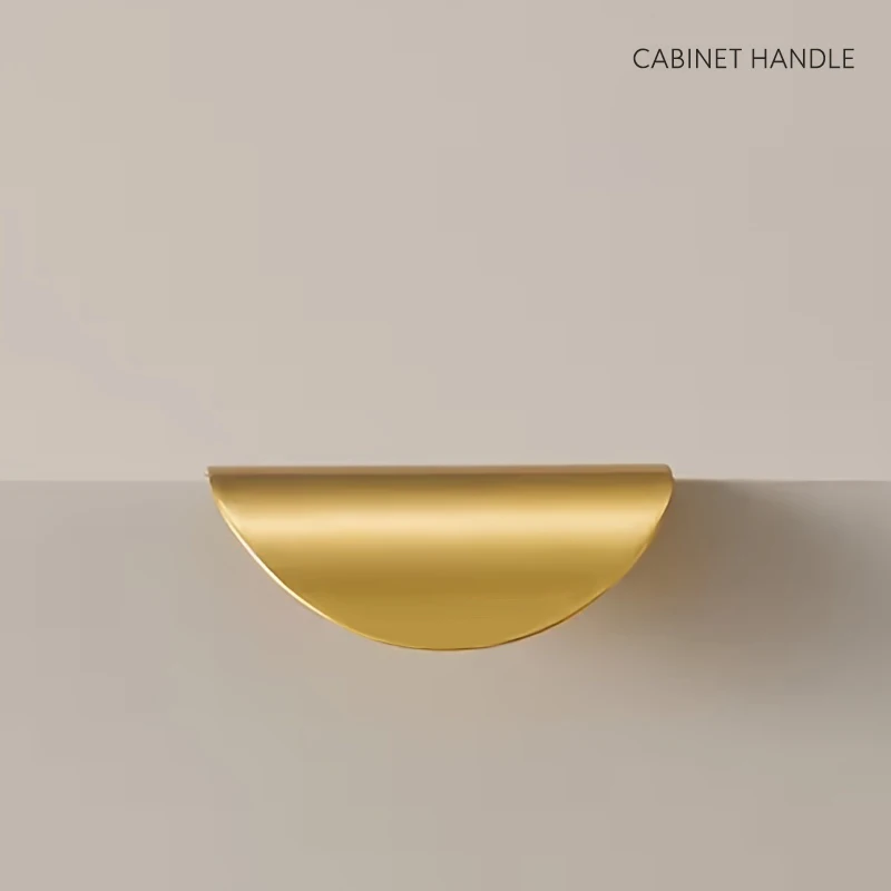 Moderner nordisch inspirierter Kupfer-Schrankgriff, elegantes goldenes Halbmond-Design für Kleiderschränke, Kantenzuggriff, Schrank, gebogener Griff