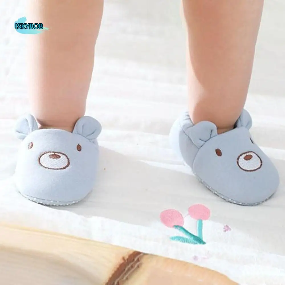 

Модная хлопковая детская обувь с животным узором, противоскользящие детские первые ходунки, мягкие детские напольные кроссовки с ушками в помещении