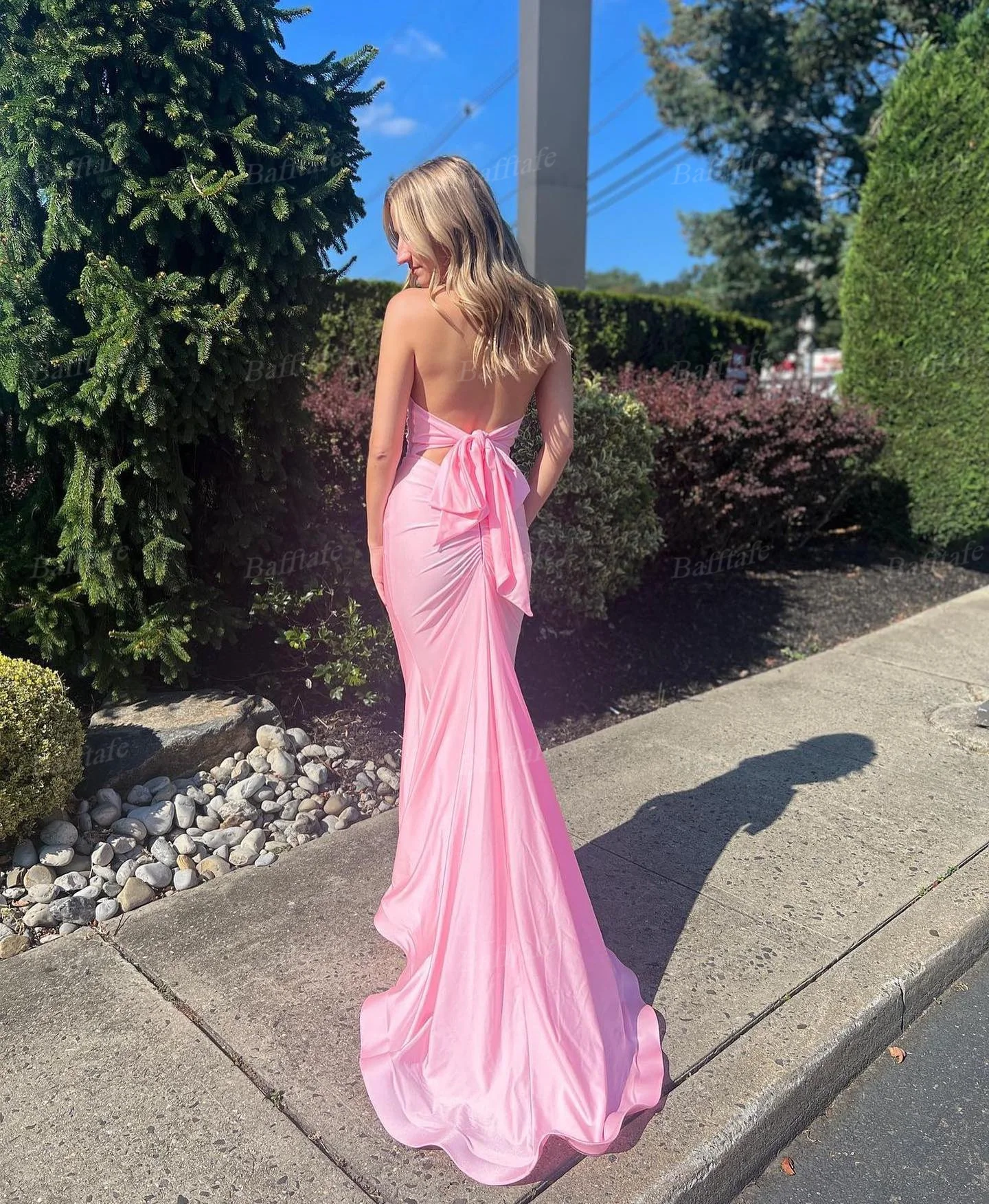 Bafftafe Pink Silk Satin Mermaid Prom Dresses Halter Backless Korea Women Formal Wedding Party Dress Sexy V-Neck Evening Gowns