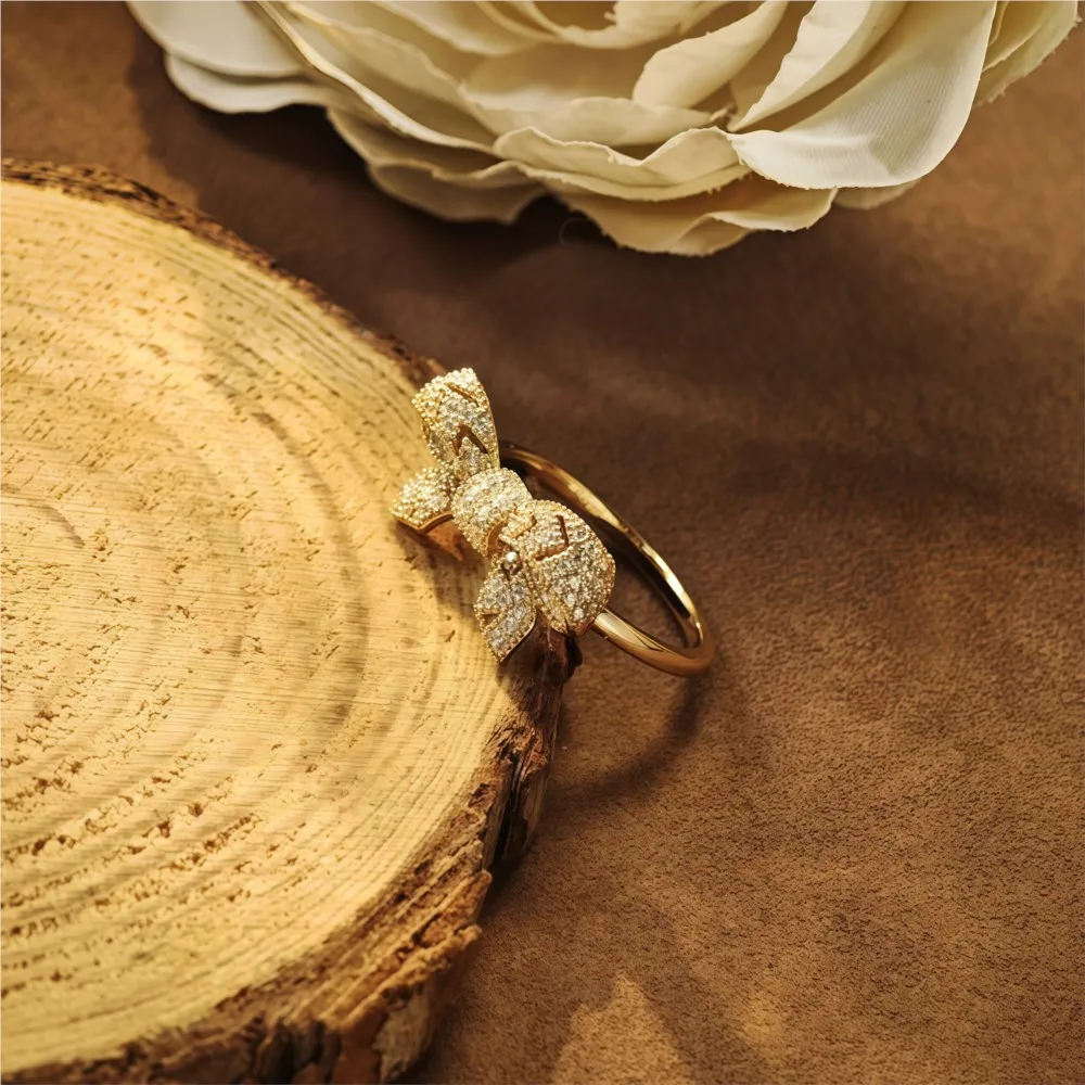 لامون الفاخرة Bowknot الجليد خارج الدائري للنساء رائعة فاخرة 925 فضة الذهب فيرميل الذكرى غرامة مجوهرات هدية