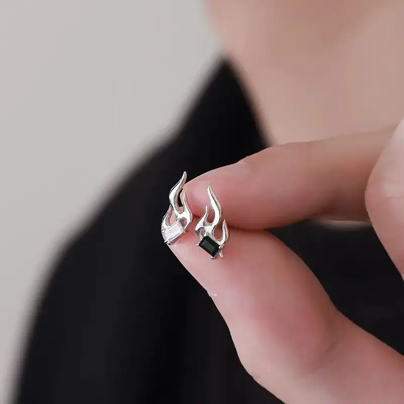 New Flame Earrings for Men Trendy High-end Zircon Black Earrings Simple Personalized Ins Cool Style 925 Silver Earrings KOFSAC