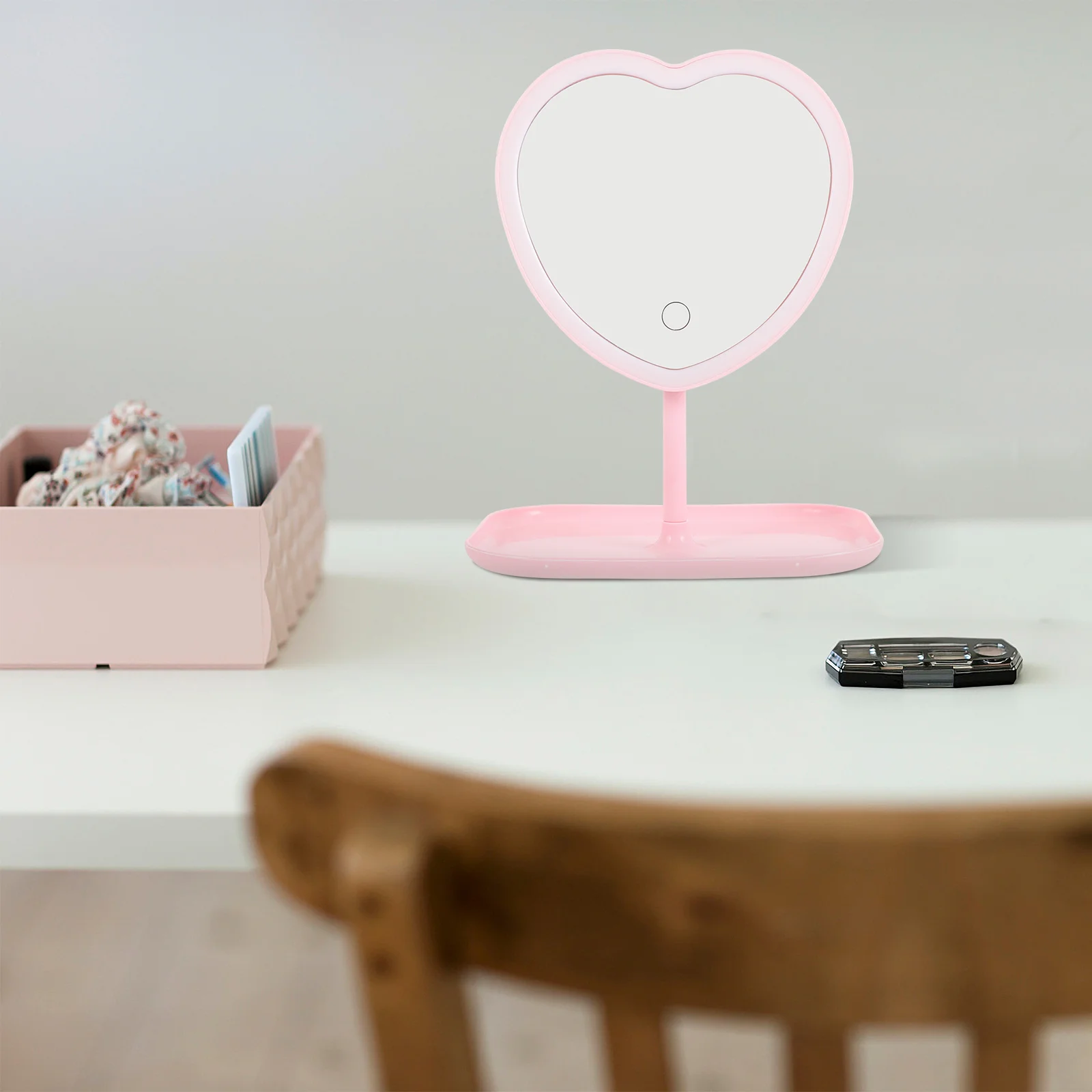 Desktop Love Mirror Beauty Makeup USB Rechargeable LED Light (love Pink) Heart Movable for Fashion Plastic Abs with Base