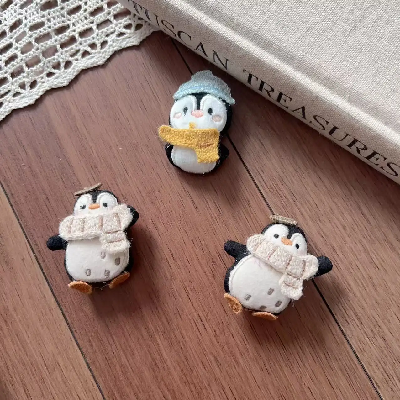 

Cute Stuffed Fabric Little Penguin Pin Brooch Bag Charm for Shoes Hat Scarf Semi Finished DIY Clothing Embellishment Set Premium